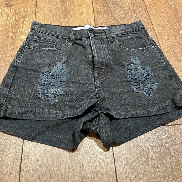 BRANDY MELVILLE Women's Distressed Denim High-Waist Shorts in Black│Size US 4 - Picture 2 of 14